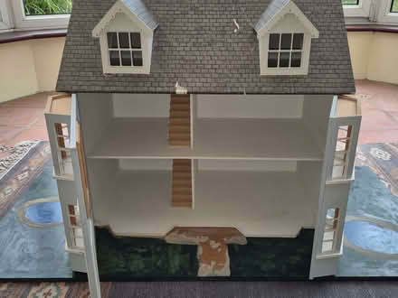 Photo of free Doll's House and furniture (New Malden KT3) #3