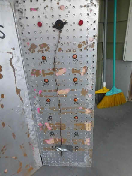Photo of free Science Fair board with wiring (Northeast Lagrange) #2
