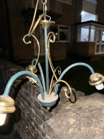 Photo of free Ceiling pendant light (croydon) #1