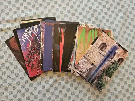 Photo of free Chihuly postcards (Wallingford) #1