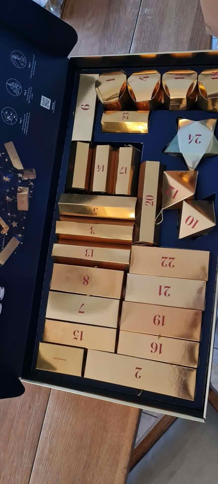 Photo of free Advent calendar(empty) (Waddesdon HP18) #1