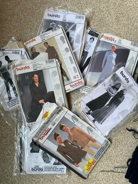 Photo of free Material, sewing patterns & thread (WR15 Leigh Sinton) #2