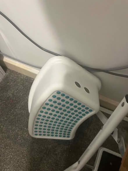 Photo of free Child stool (Croydon) #1