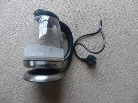 Photo of free Glass kettle (Rowlands Castle PO9) #1
