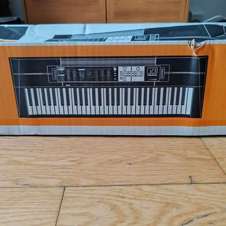Photo of free Yamaha Keyboard - Brilliant & Working (Cheam SM3) #2