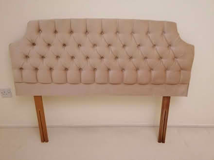 Photo of free Headboard for double bed (Deneside View DH2) #1