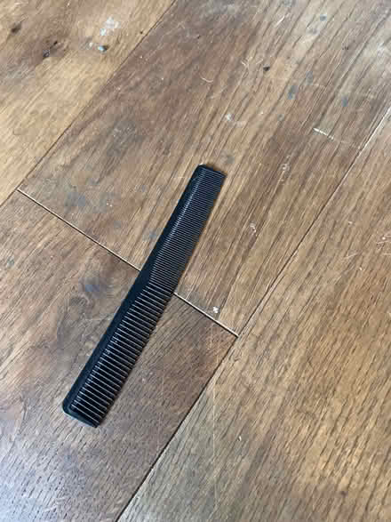 Photo of free Black plastic Hair Comb. Good condition (Southsea PO4) #4