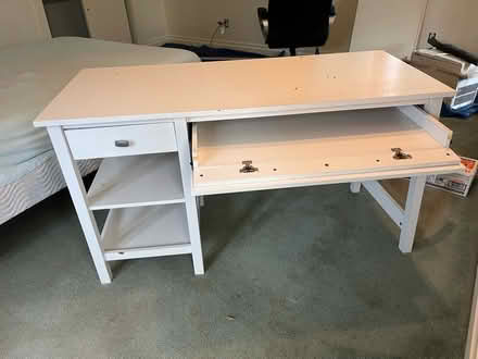 Photo of free IKEA style desk (Rhinebeck village) #2