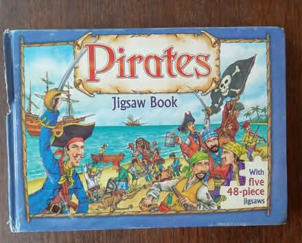Photo of free Pirate jigsaw book (Twyford RG10) #1