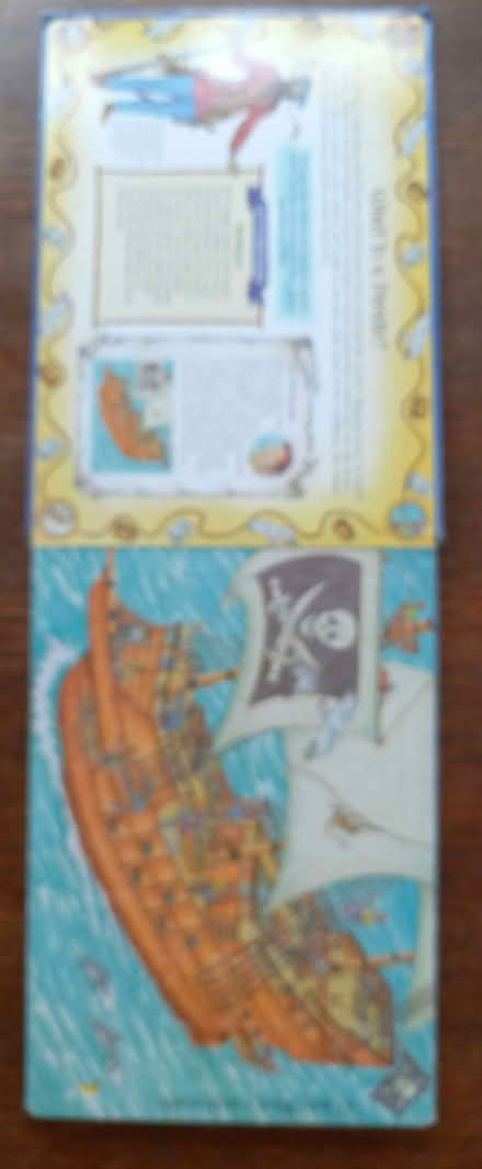 Photo of free Pirate jigsaw book (Twyford RG10) #2