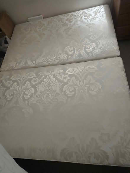 Photo of free King bed base (Hadleigh Suffolk) #1