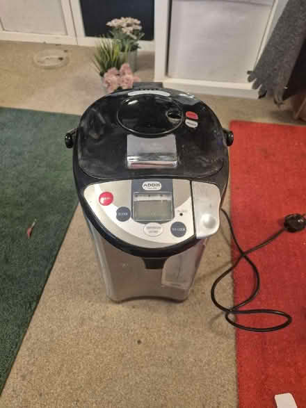 Photo of free Addis 5L Thermo Pot (Holmer Green HP15) #1