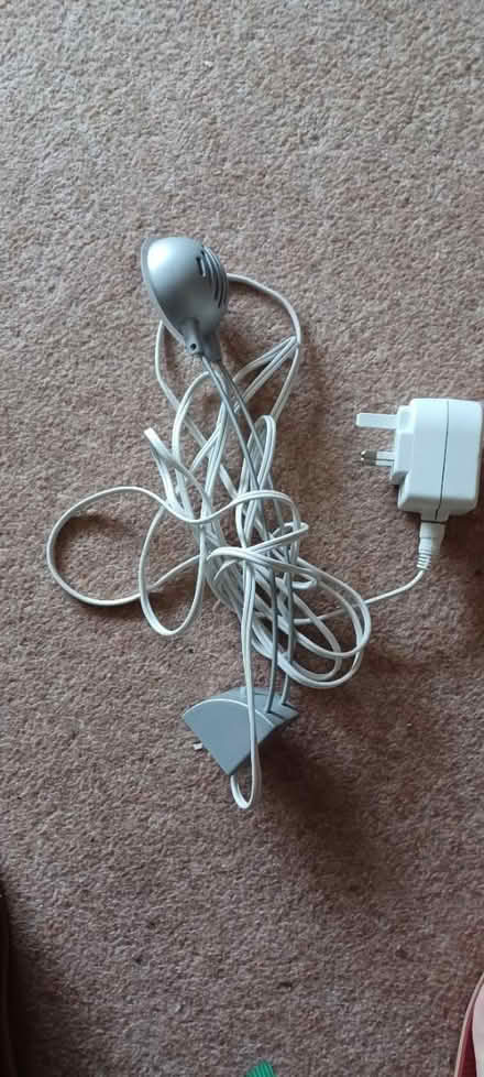 Photo of free Small Reading/Picture Lamp (Claygate KT10) #2