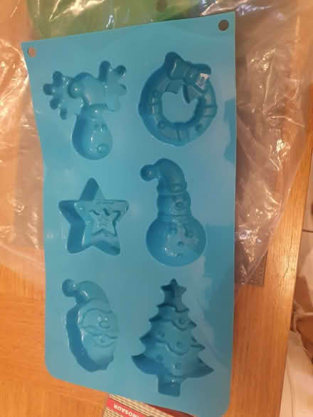 Photo of free Silicone Christmas cake moulds (Tilehurst RG31) #1