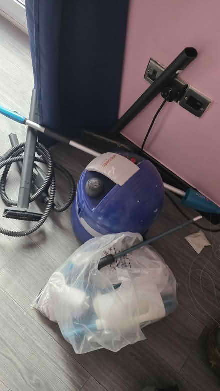 Photo of free Carpet and floor cleaner (Birmingham B7) #1