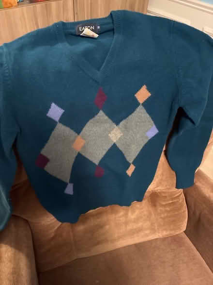 Photo of free Men’s S wool sweater #2 (Burnhamthorpe and Tomken) #1