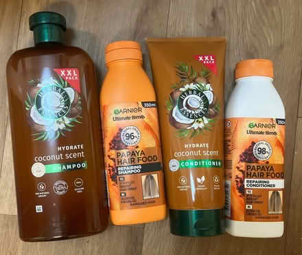 Photo of free Shampoo and Conditioner Bundle (High Bentham LA2) #1