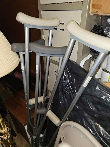 Photo of free VARIOUS Pick Up ASAP Sunnyside, Qu (Sunnyside 48th Street) #4