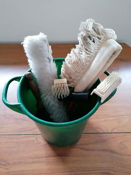 Photo of free Cleaning brushes and small bucket (Deneside View DH2) #1