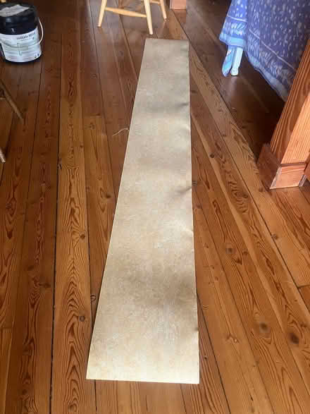 Photo of free marmoleum remnants (Vashon Cohousing, Bank Rd) #2