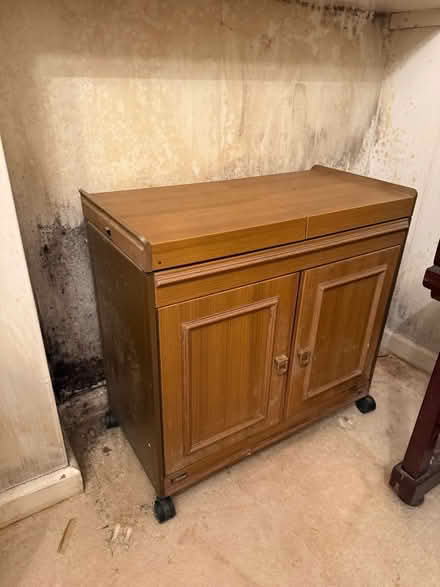 Photo of free Multiple items for free pickup (Merton Park SW19) #2