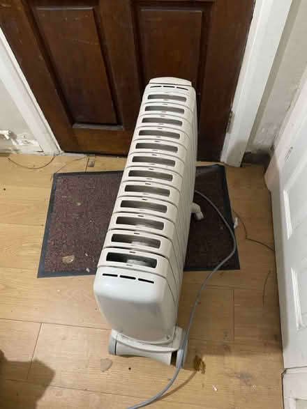 Photo of free Electric heater (London, Dalston E8) #1
