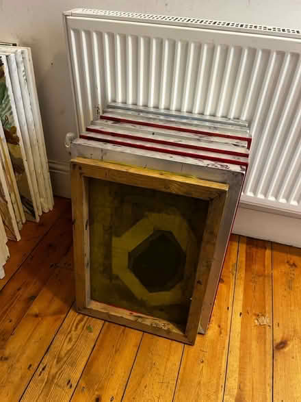 Photo of free Metal frames for screen printing (Leyton E10) #4