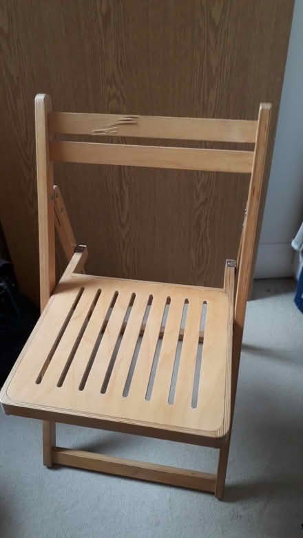 Photo of free Folding chair (with splinter) (Stockbridge EH4) #1