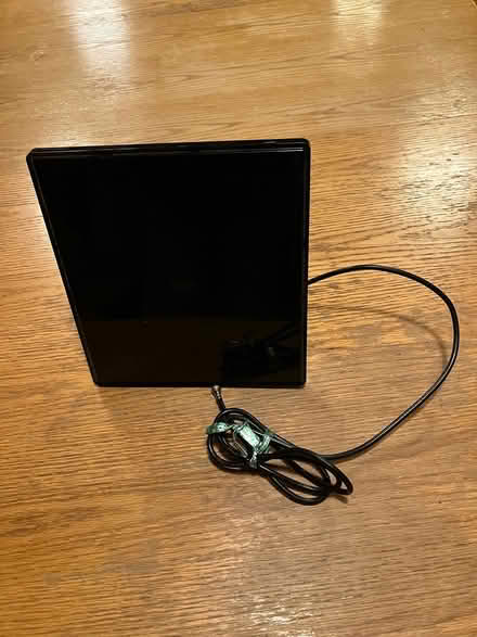 Photo of free RCA TV flat panel antenna (Vashon Cohousing, Bank Rd) #1