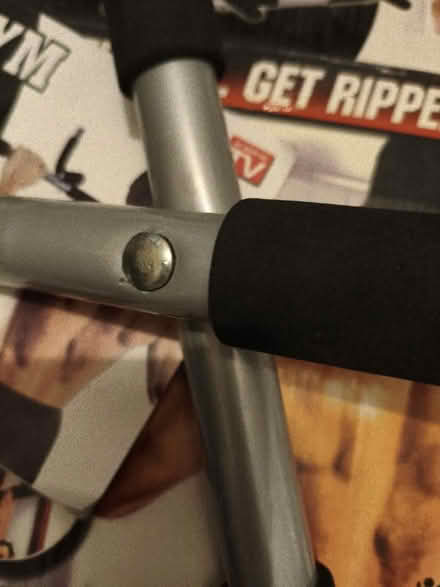 Photo of free Iron gym (Vauxhall SW8) #3