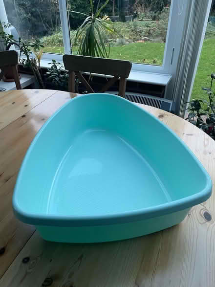 Photo of free Baby Bath (Barming Heath ME16) #1