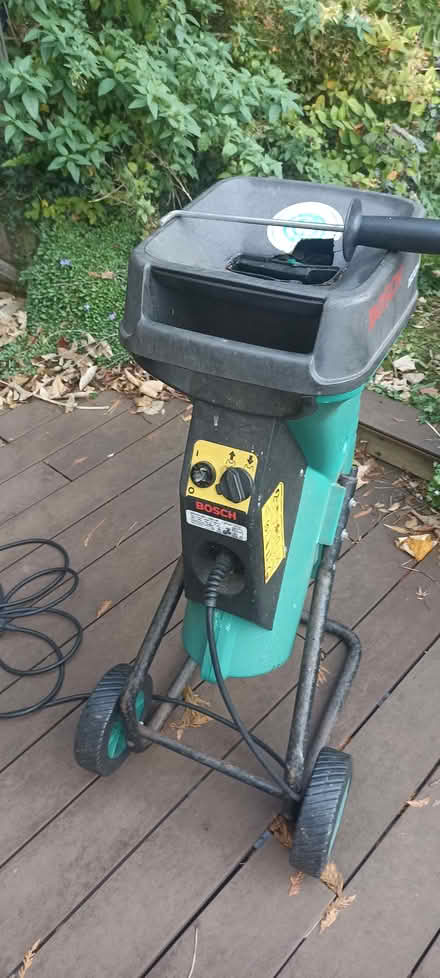Photo of free Bosch garden shredder for spares or repair (Thrupp GL5) #3