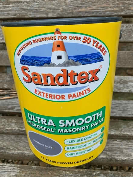 Photo of free Sandtex exterior paint 5ltr (Hook Norton OX15) #1