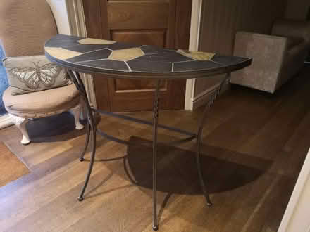 Photo of free Hall console table (DA1) #1