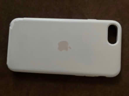 Photo of free Iphone SE Case (Bilton HG1) #2