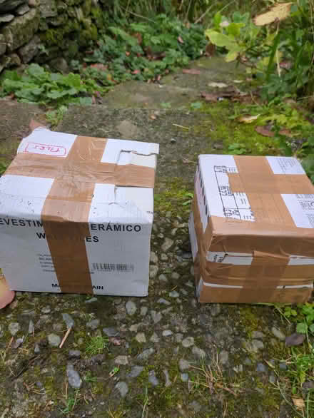 Photo of free White tiles (Staveley LA8) #1