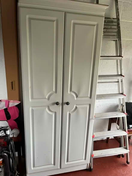 Photo of free White single wardrobe (Huddersfield HD5) #1