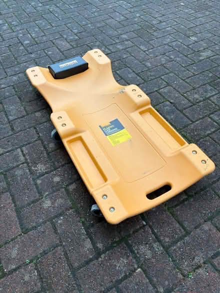 Photo of free Car Creeper (Greenback EH10) #1