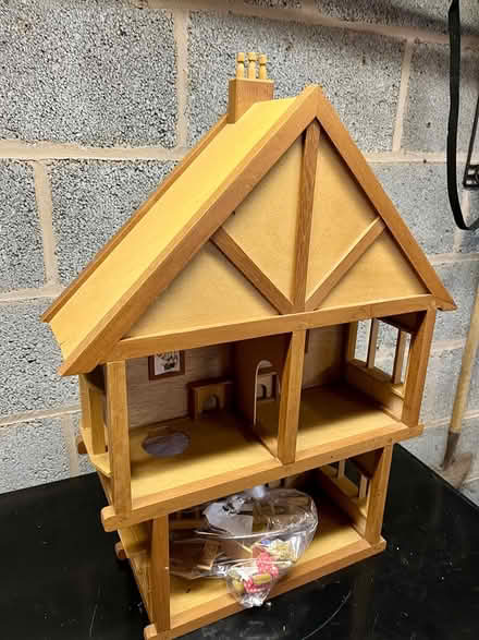 Photo of free Dollshouse (De56 0db) #1