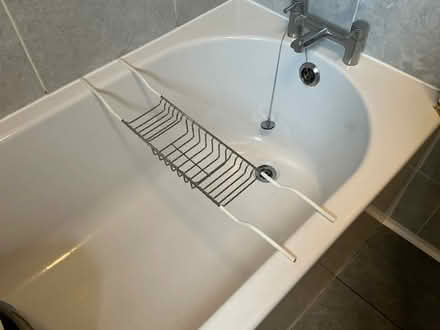 Photo of free Wire Bath rack (Walkley S6) #1