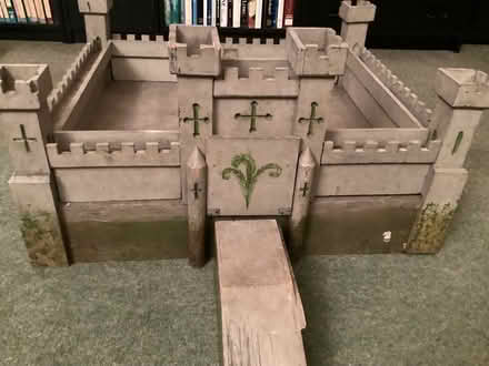 Photo of free Wooden fort (BA15 Bassetts Pasture) #1