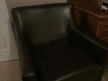 Photo of free Dark leather like chair (Diablo West Danville) #2