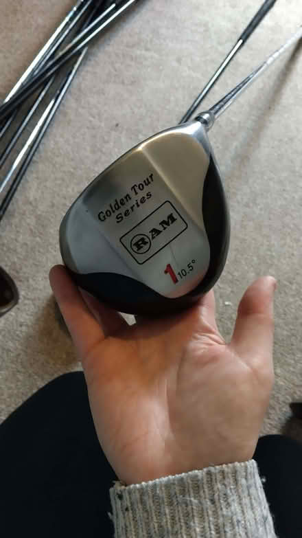 Photo of free Old golf clubs (Linthwaite HD7) #3