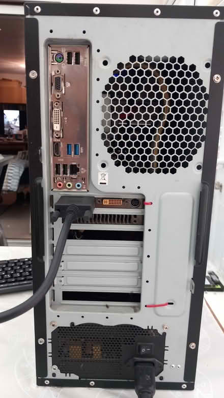 Photo of free Windows 11 PC (Heybridge CM9) #2