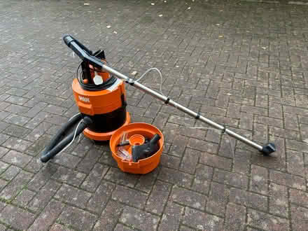 Photo of free Vac wet and dry vacuum cleaner (Greenback EH10) #1