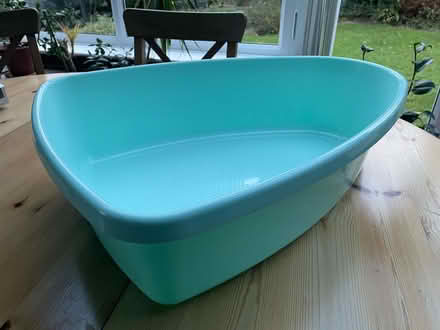 Photo of free Baby Bath (Barming Heath ME16) #2