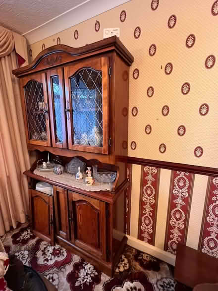 Photo of free living room display cabinet and cupboard (Quinton B32) #1