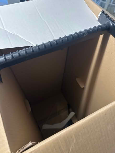 Photo of free 4 wardrobe boxes for home move (IP10) #2