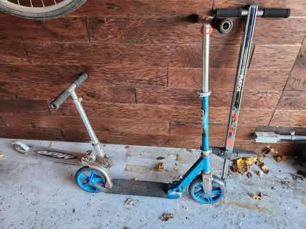 Photo of free Razor scooters and pogo (Hunter Ln & Spring Valley Rd) #1