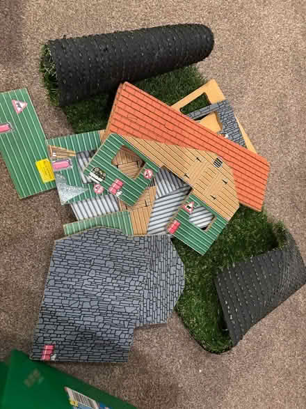 Photo of free Farm set (Stinchcombe GL11) #2